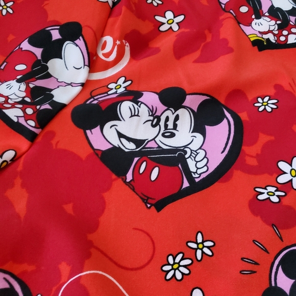 New Disney Mickey and Minnie scrub top - Picture 6 of 16